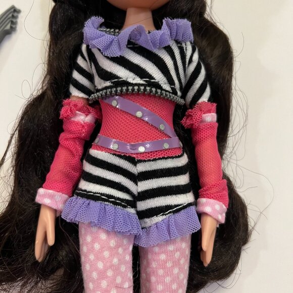 Lot of 2 Moxie Girlz | Jammaz Lexa Doll and Masquerade Ball Avery Doll - Picture 7 of 9